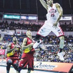 Ginebra's Japeth Aguilar dunks during the 2016 PBA Governors' Cup semis at the Araneta Coliseum on Friday night. (JOHN JEROME GANZON)