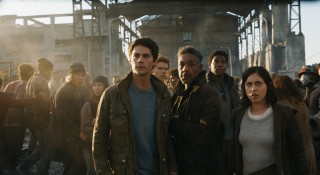 L-r, Dylan O'Brien, Thomas Brodie-Sangster, Giancarlo Esposito, Dexter Darden and Rosa Salazar in Twentieth Century Fox's "Maze Runner: The Death Cure."