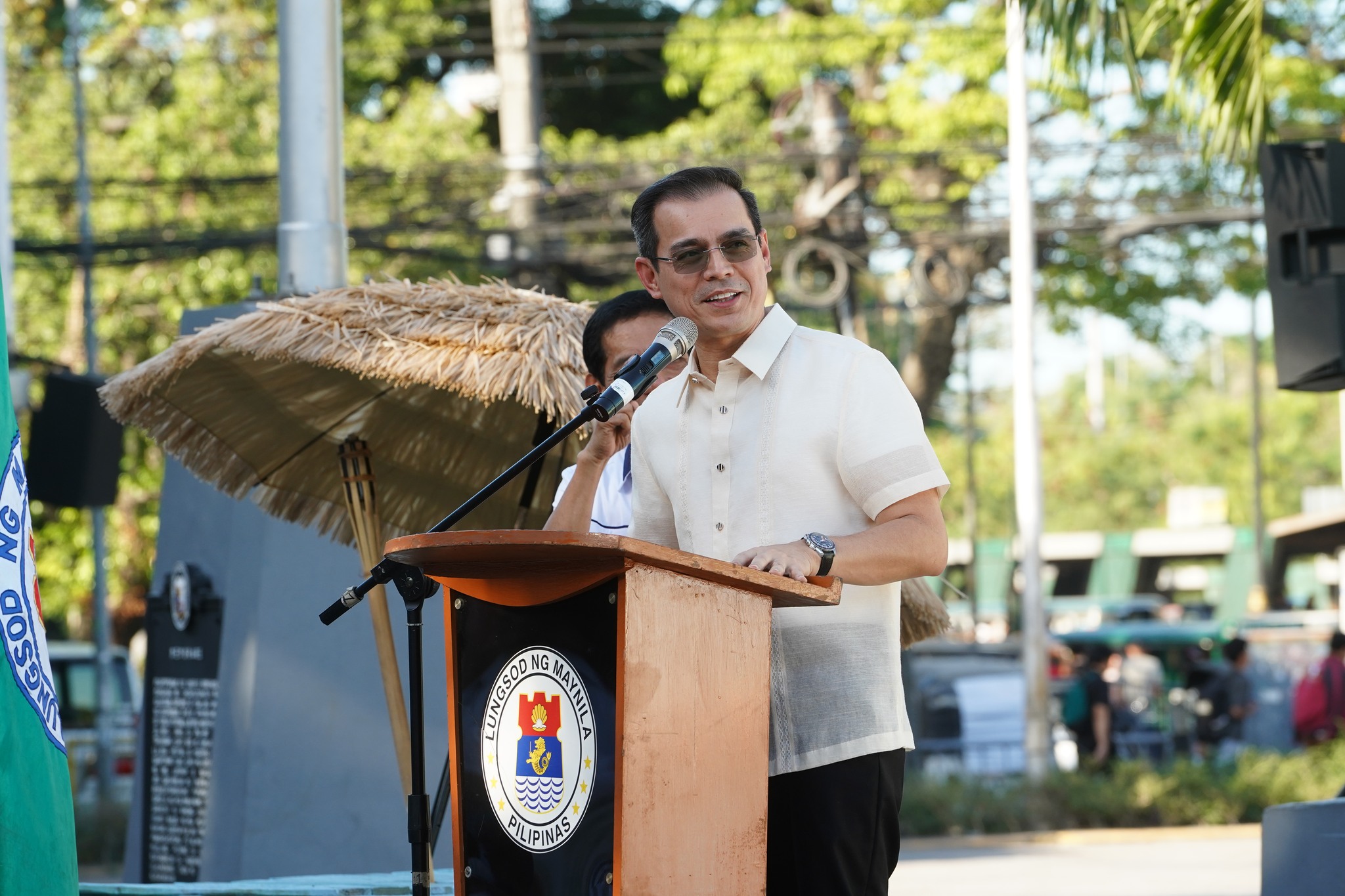 Isko vows more sustainable housing projects for Manilenos – Tempo
